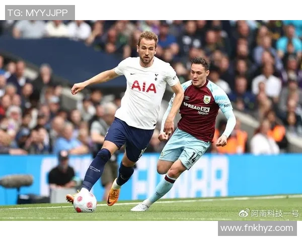 凯恩的传奇之路：从足球天才到全球偶像的成长故事